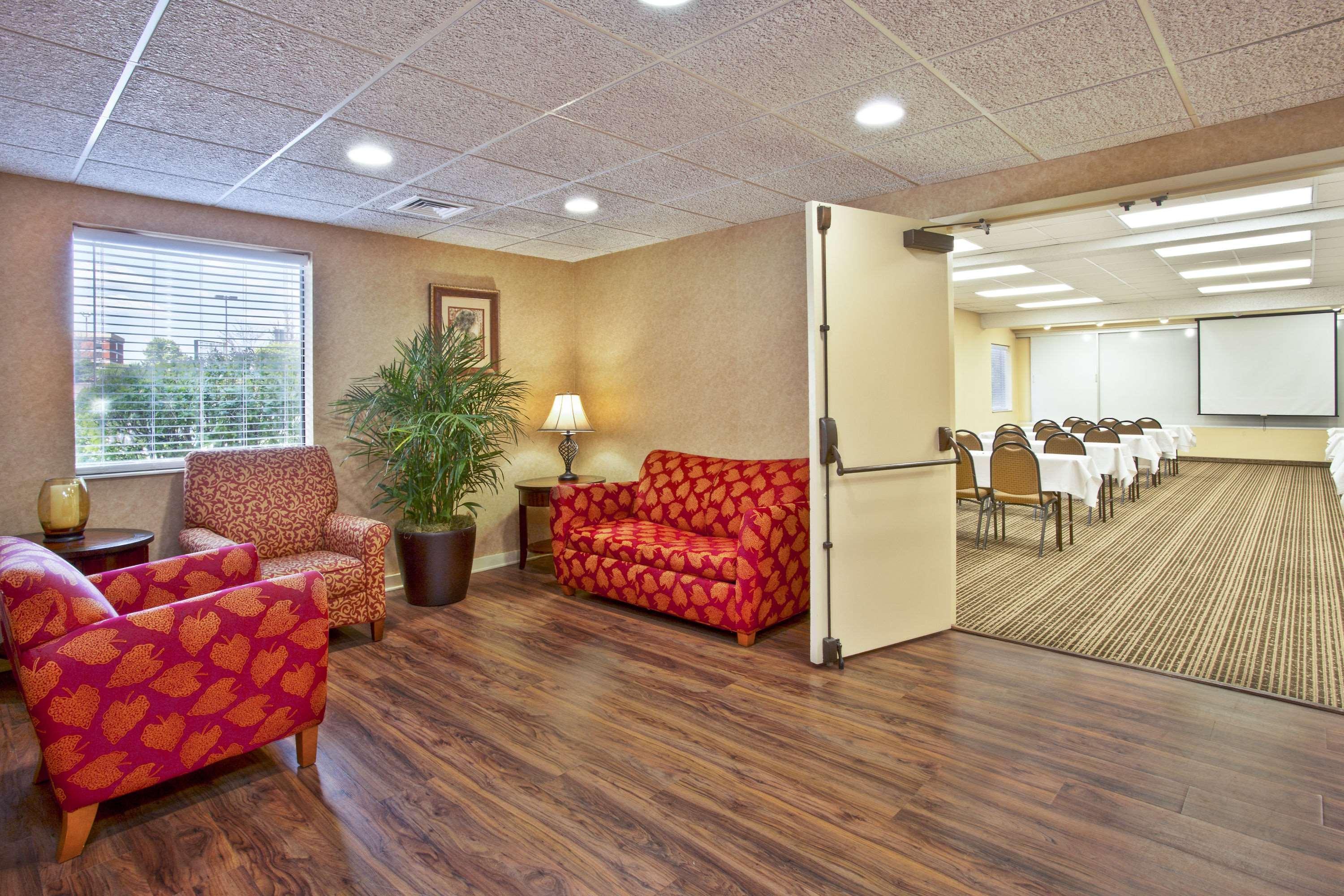 Baymont By Wyndham Knoxville/Cedar Bluff Exterior foto